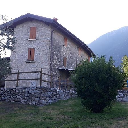 Ca Dei Casai Apartment, Lago Di Garda E Relax. Gaino Luaran gambar