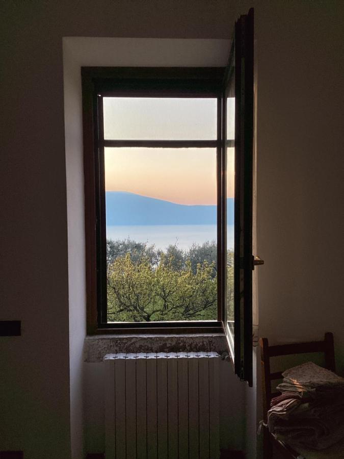 Ca Dei Casai Apartment, Lago Di Garda E Relax. Gaino Luaran gambar