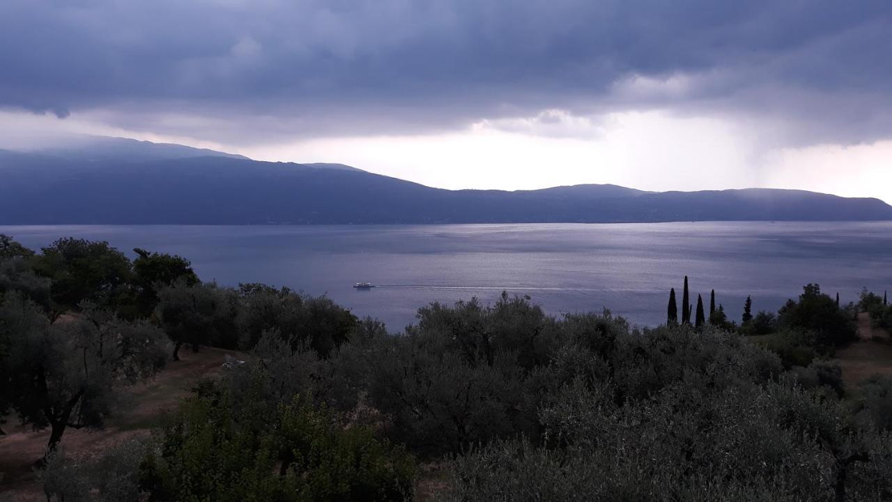 Ca Dei Casai Apartment, Lago Di Garda E Relax. Gaino Luaran gambar