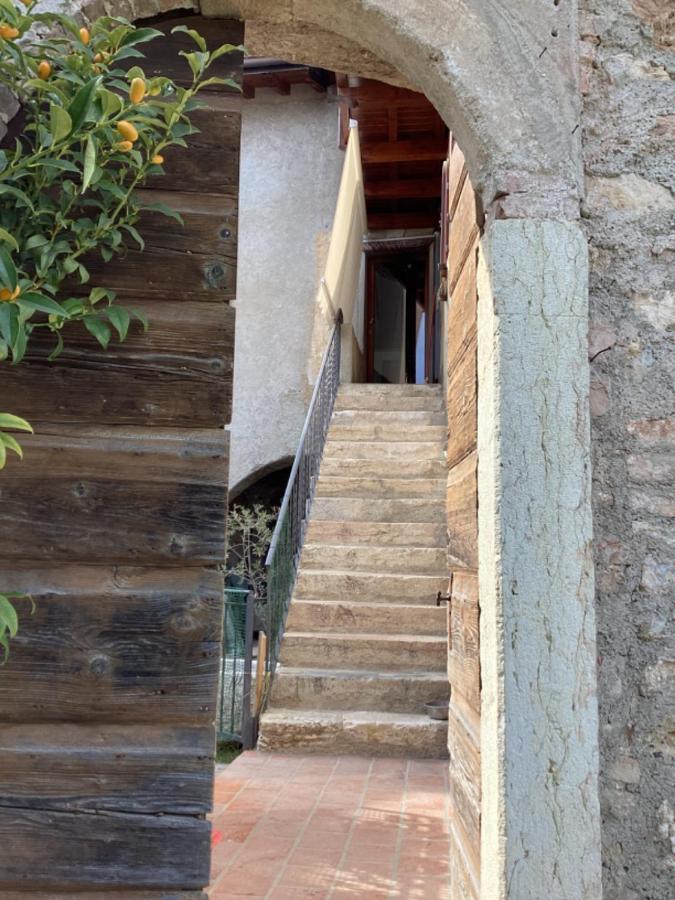 Ca Dei Casai Apartment, Lago Di Garda E Relax. Gaino Luaran gambar